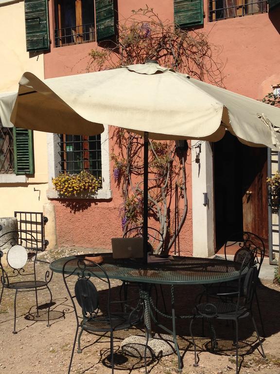 Agriturismo Corte Pellegrini San Martino Buon Albergo Exterior photo